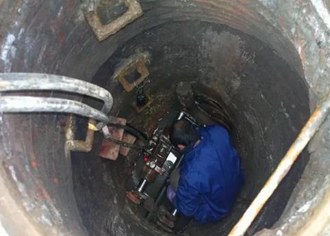 保定涞源抽化粪池公司为您分享下管道非开挖修复技术的工艺流程和操作规范