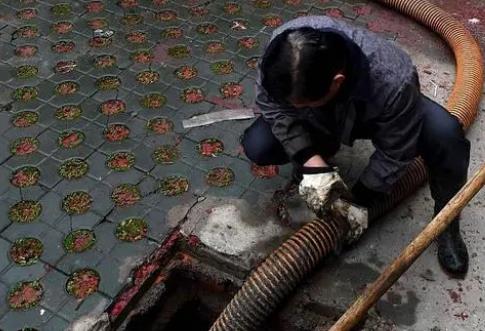 保定涞源高压清洗管道公司分享下为什么要高压清洗板换